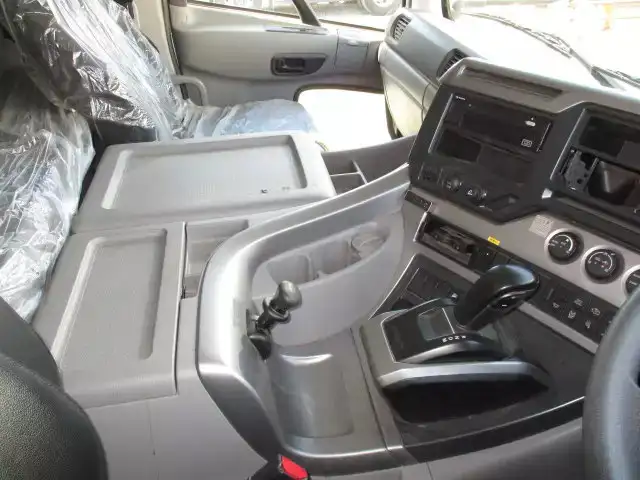 日産UD クオン 大型 特殊車両 2PG-CG5CL R3の中古トラック画像14