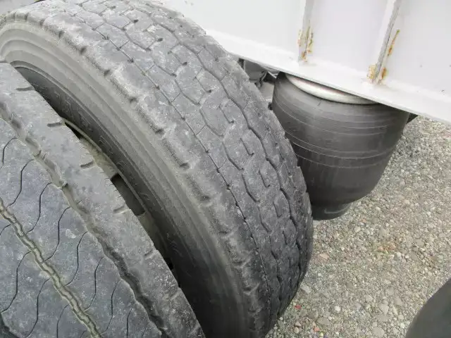 国内・その他 国産車その他 トレーラー/その他 トレーラー 2軸 エアサスの中古トラック画像19