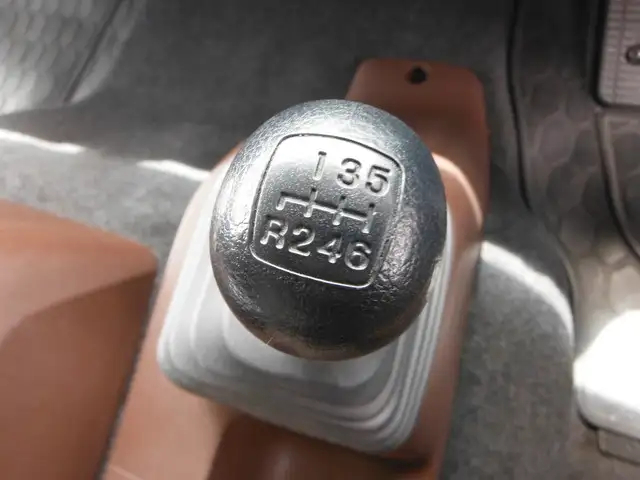 日野 レンジャー 中型/増トン ウイング ベッド 2KG-FD2ABAの中古トラック画像12