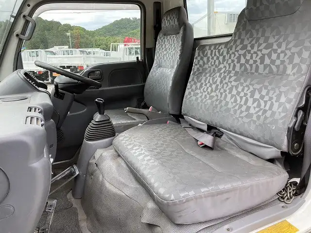 マツダ タイタン 小型 平ボディ KR-LHR69 H18の中古トラック画像8