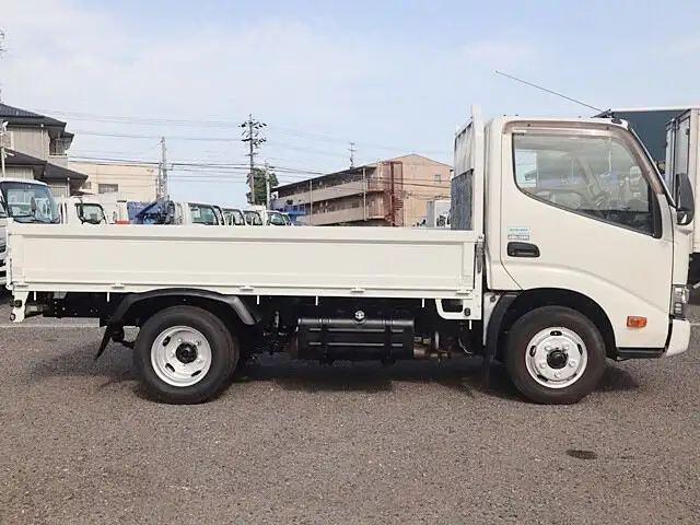 日野 デュトロ 小型 平ボディ TKG-XZC605M H28の中古トラック画像3