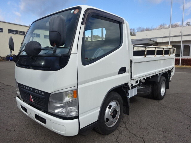 三菱 キャンター 小型 平ボディ 10尺 KK-FE70CB