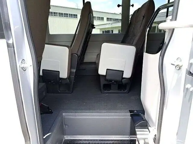 日野 リエッセ 小型 バス マイクロバス SKG-XZB70Mの中古トラック画像6