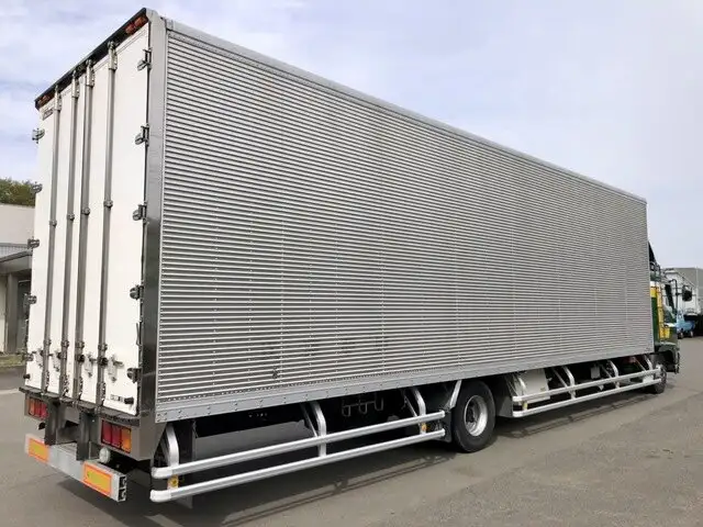 日野 レンジャー 中型/増トン アルミバン エアサス ベッドの中古トラック画像5