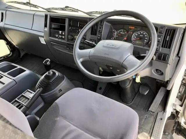 いすゞ フォワード 中型/増トン 冷凍冷蔵 低温 床アルミの中古トラック画像11