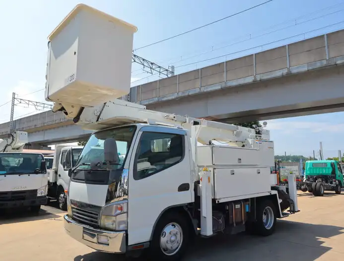 三菱 キャンター 小型 高所・建柱車 高所作業車 電工仕様の中古トラック画像1