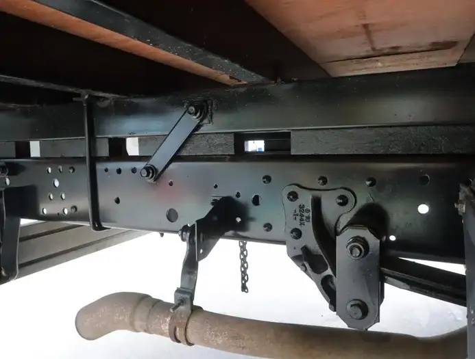 いすゞ エルフ 小型 クレーン付 4段 ラジコンの中古トラック画像像17