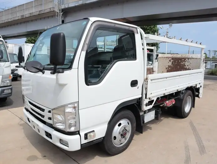 いすゞ エルフ 小型 平ボディ パワーゲート 床鉄板 の中古トラック【車両No.148616】