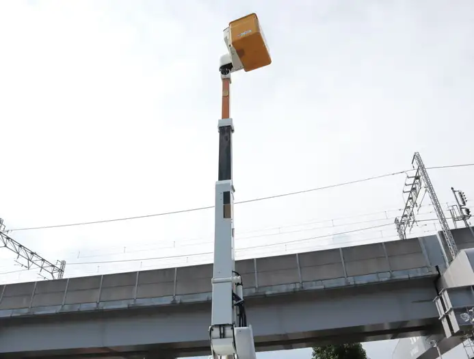三菱 キャンター 小型 高所・建柱車 高所作業車 電工仕様の中古トラック画像8