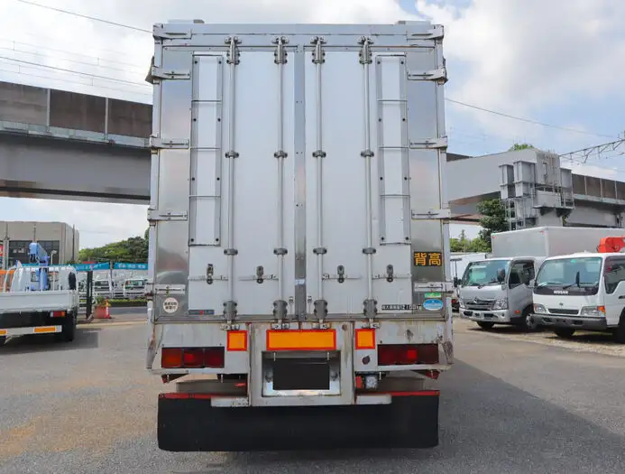 三菱 スーパーグレート 大型 特殊車両 BDG-FU50JZ H21の中古トラック画像3