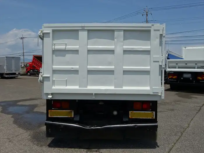 三菱 ファイター 中型/増トン ダンプ 土砂禁 PDG-FK71Fの中古トラック画像3