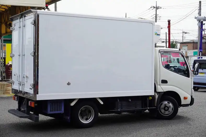 日野 デュトロ 小型 冷凍冷蔵 低温 スタンバイの中古トラック画像4