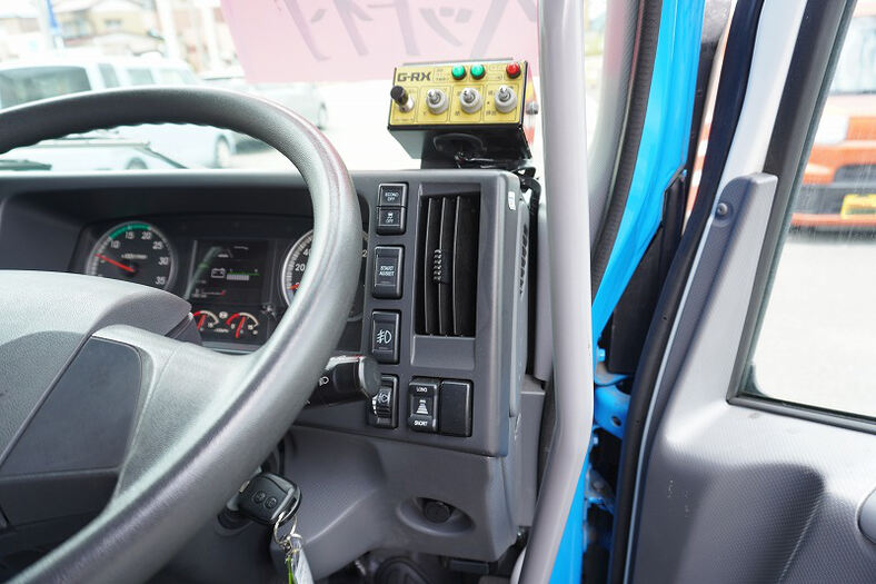 いすゞ フォワード 中型 パッカー車 巻き込み式 回転ダンプ式｜画像13