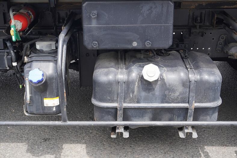いすゞ フォワード 中型 パッカー車 巻き込み式 回転ダンプ式｜画像16