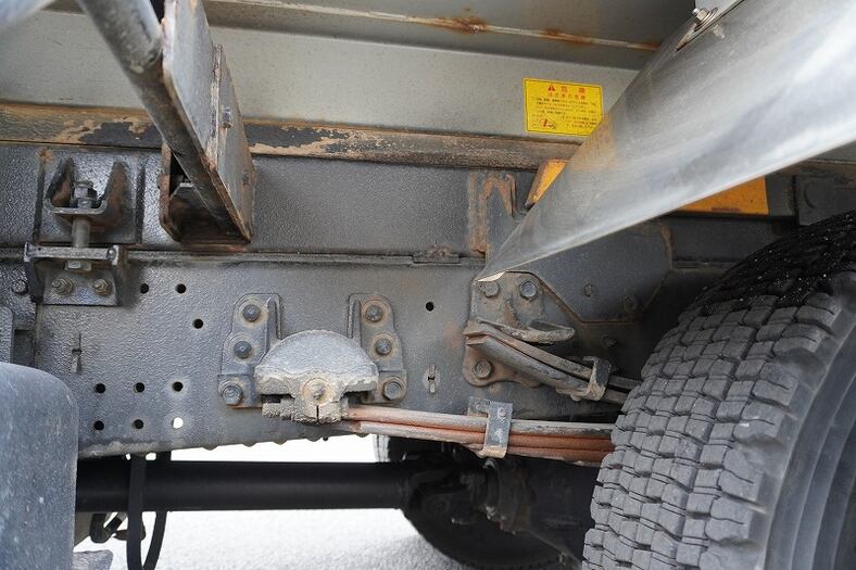 いすゞ フォワード 中型 パッカー車 巻き込み式 回転ダンプ式｜画像17