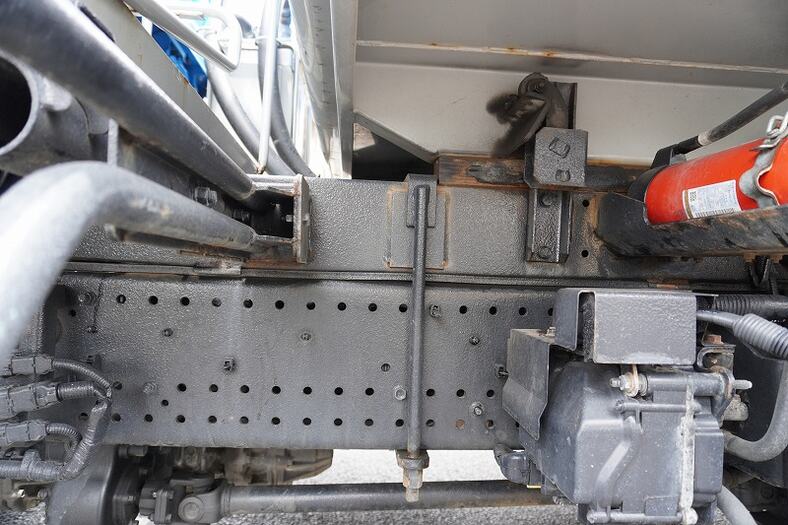 いすゞ フォワード 中型 パッカー車 巻き込み式 回転ダンプ式｜画像18