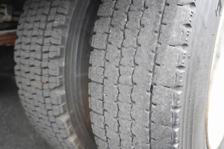 いすゞ フォワード 中型 パッカー車 巻き込み式 回転ダンプ式｜画像20
