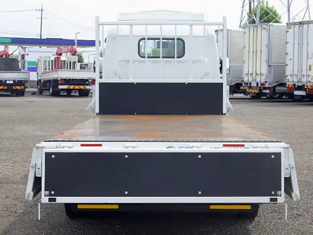 三菱 キャンター 小型 平ボディ 床鉄板 2RG-FEA20の中古トラック画像5