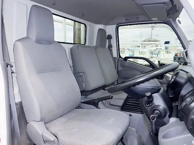 トヨタ ダイナ 小型 平ボディ TDG-XZU730 H27の中古トラック画像8