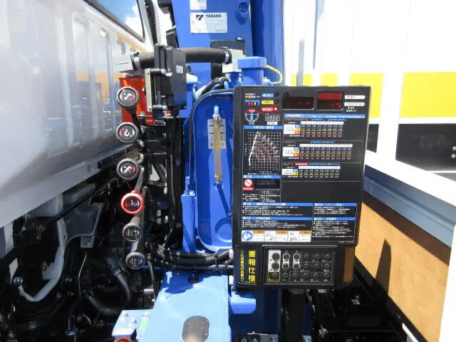 三菱 キャンター 小型 クレーン付 4段 ラジコンの中古トラック画像10
