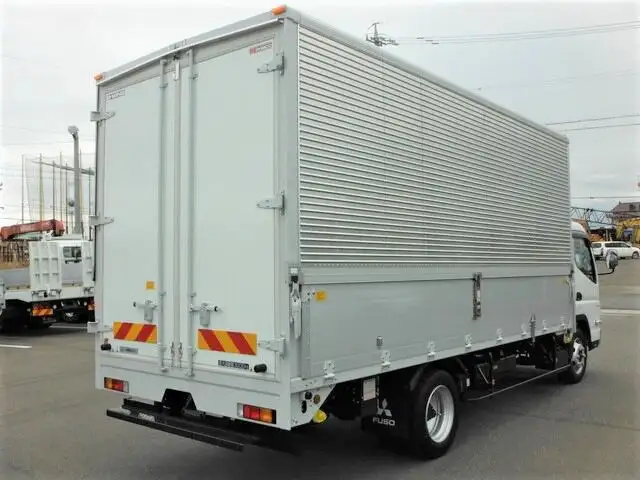三菱 キャンター 小型 ウイング 2RG-FEB80 R5の中古トラック画像3