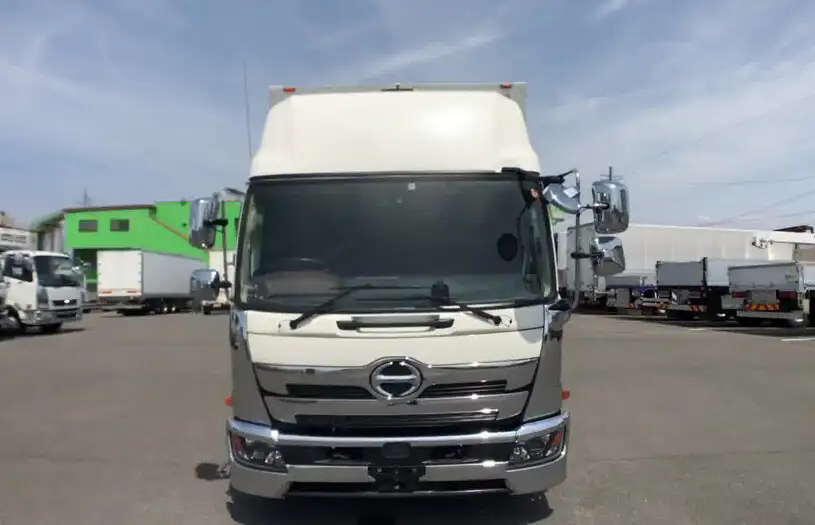 日野 レンジャー 中型/増トン ウイング エアサス ベッドの中古トラック画像2