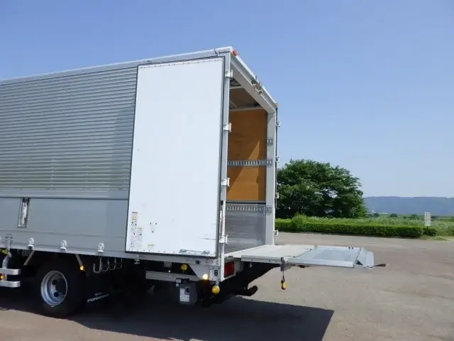 いすゞ フォワード 中型/増トン ウイング パワーゲート ベッドの中古トラック画像3