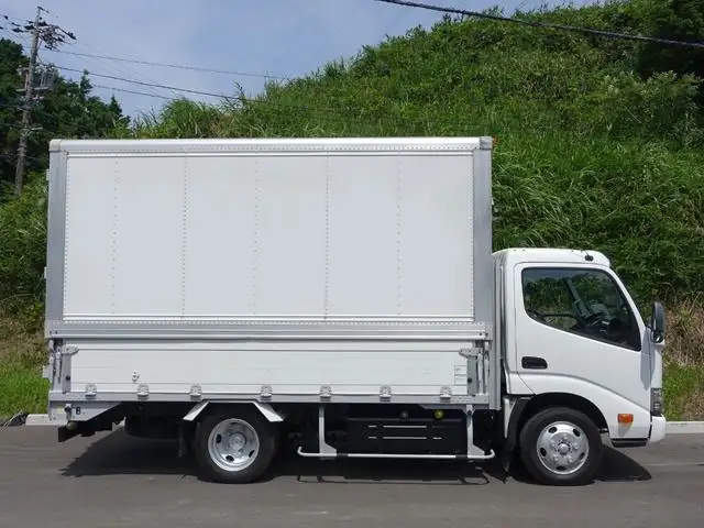 日野 デュトロ 小型 ウイング 床鉄板 TKG-XZC645Mの中古トラック画像2