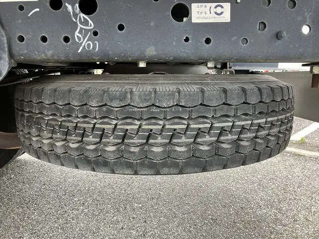 いすゞ エルフ 小型 平ボディ TPG-NPR85AR H29の中古トラック画像14
