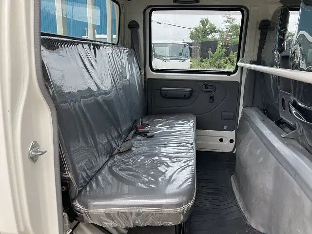 日野 デュトロ 小型 平ボディ Wキャブ TPG-XZU605Mの中古トラック画像9