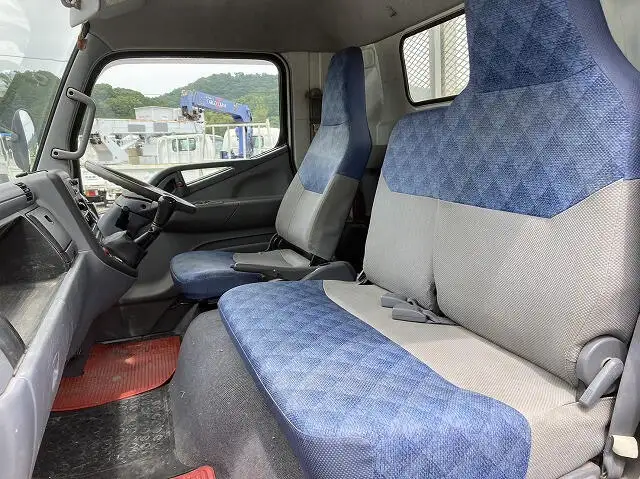 三菱 キャンター 小型 平ボディ 床鉄板 PA-FE82DEの中古トラック画像8