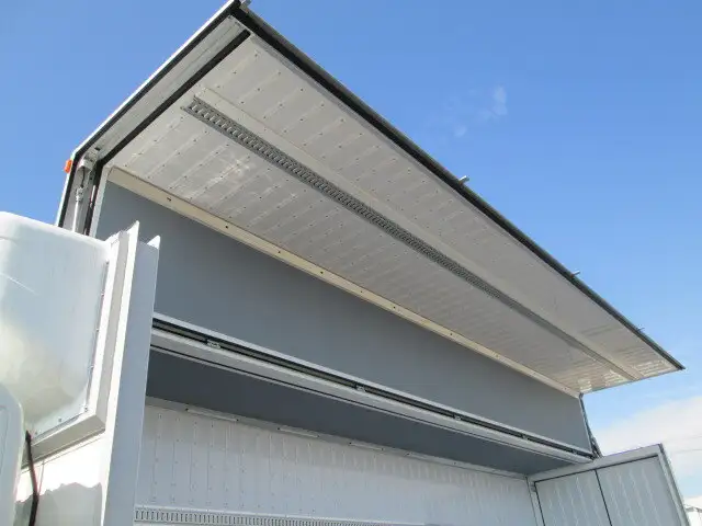 日野 プロフィア 大型 冷凍冷蔵 冷凍ウイング 低温の中古トラック画像9