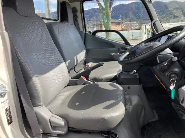 日野 デュトロ 小型 平ボディ 床鉄板 2RG-XZC605Mの中古トラック画像10