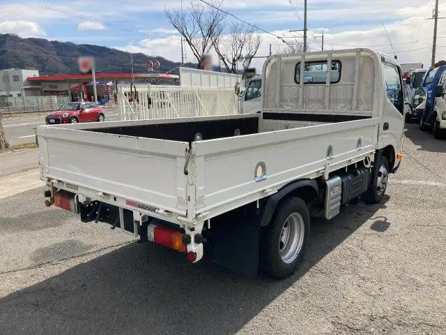 日野 デュトロ 小型 平ボディ 床鉄板 2RG-XZC605Mの中古トラック画像4