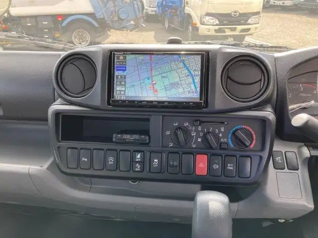日野 デュトロ 小型 平ボディ 床鉄板 2RG-XZC605Mの中古トラック画像13