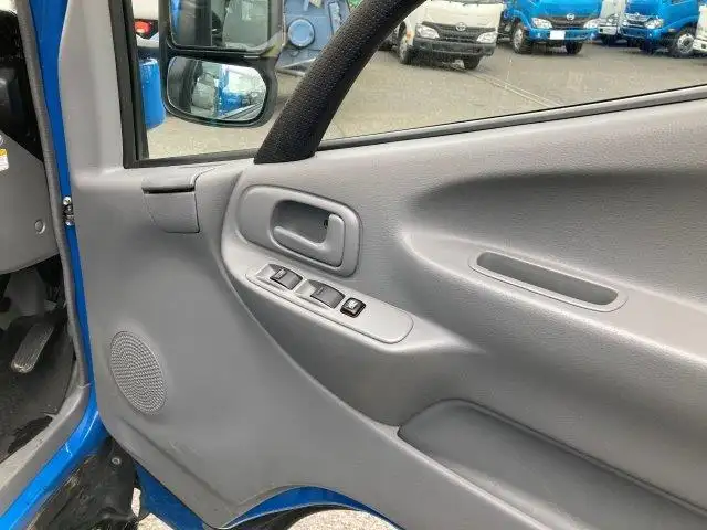 トヨタ ダイナ 小型 平ボディ Wキャブ TKG-XZU605の中古トラック画像14