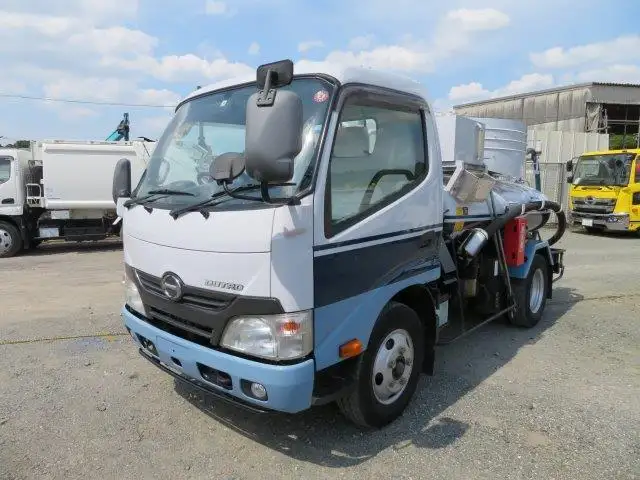 日野 デュトロ 小型 タンク車 バキューム TKG-XZU600Xの中古トラック画像1
