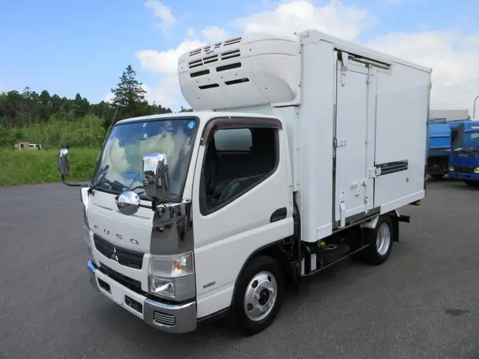 三菱 キャンター 小型 冷凍冷蔵 低温 床ステンの中古トラック画像1