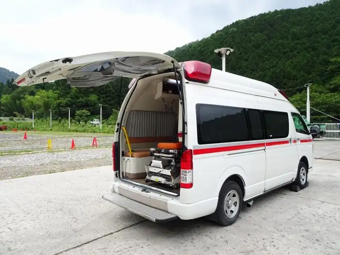 トヨタ ハイエース 小型 特殊車両 CBF-TRH226S H28の中古トラック画像6