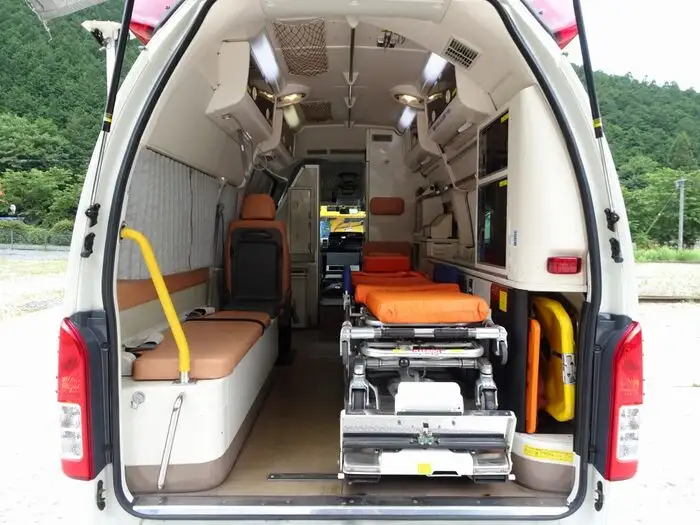 トヨタ ハイエース 小型 特殊車両 CBF-TRH226S H28の中古トラック画像7