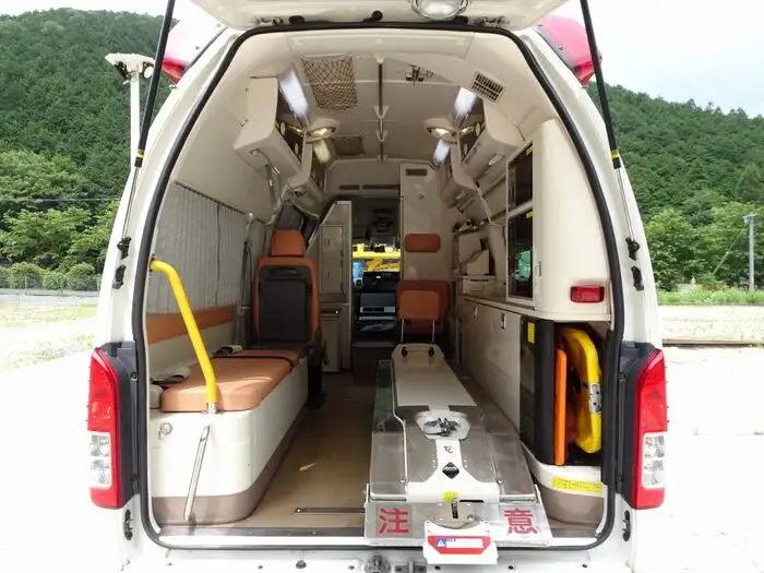 トヨタ ハイエース 小型 特殊車両 CBF-TRH226S H28の中古トラック画像9