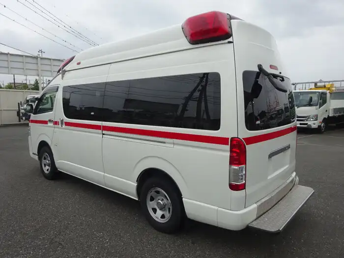 トヨタ ハイエース 小型 特殊車両 CBF-TRH226S H27の中古トラック画像3