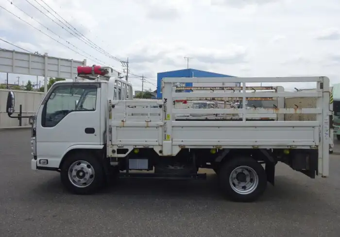 いすゞ エルフ 小型 平ボディ パワーゲート 床鉄板の中古トラック画像3