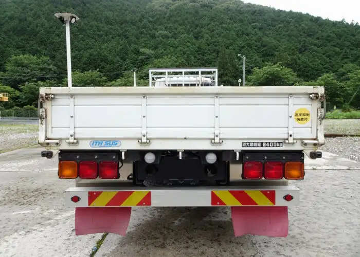 三菱 ファイター 中型/増トン 平ボディ ベッド QKG-FK62FZの中古トラック画像6