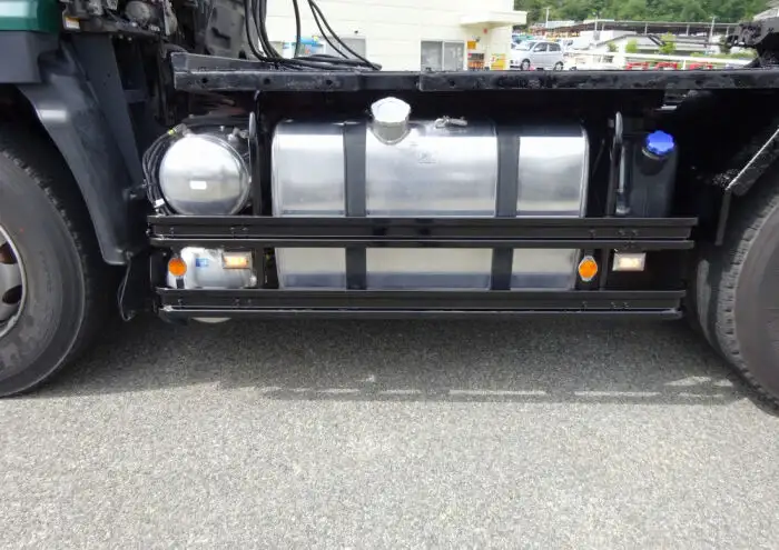 いすゞ ギガ 大型 トラクター ハイルーフ 2デフの中古トラック画像13