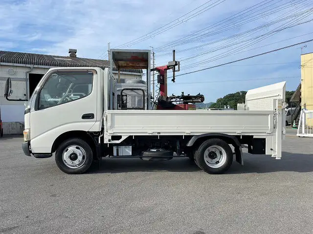 トヨタ ダイナ 小型 平ボディ パワーゲート BDG-XZU308の中古トラック画像7