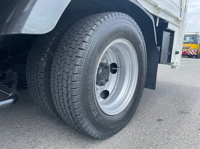 トヨタ ダイナ 小型 平ボディ パワーゲート BDG-XZU308の中古トラック画像20
