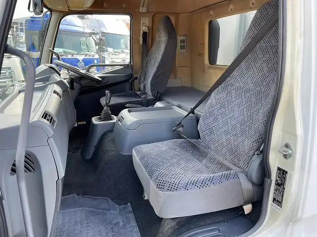 三菱 ファイター 中型/増トン ウイング ベッド PA-FK61FXの中古トラック画像14
