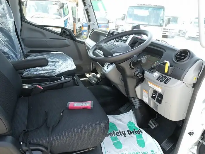 三菱 キャンター 小型 車両重機運搬 ラジコン ウインチの中古トラック画像10