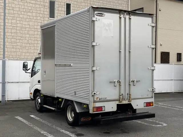 トヨタ トヨエース 小型 アルミバン サイドドア TPG-XZC605の中古トラック画像5
